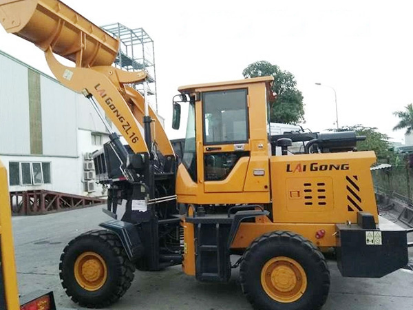 Xe máy xúc lật LaiGong ZL16 gầu 8 tấc
